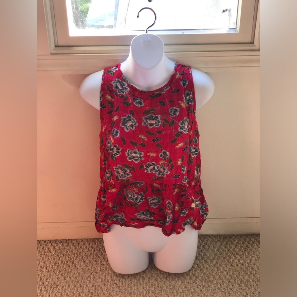 Floral Red Sleeveless Top